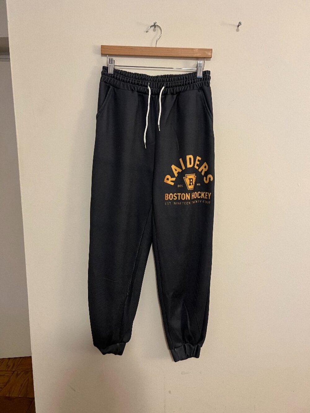 Raiders Boston Hockey Black Jogger Sweatpants